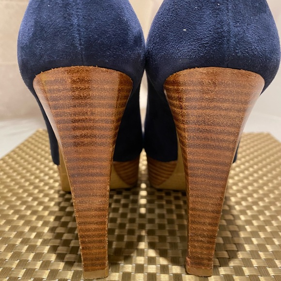 Stuart Weizman navy suede platforms size 6.5 - Picture 6 of 10